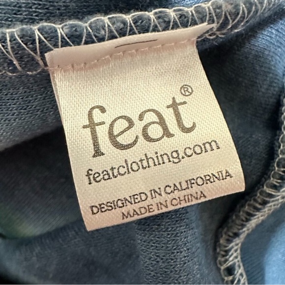 Feat | Blanket Blend Hoodie | Sunset Lover Tie-Dye Style | Size Large - Picture 5 of 8